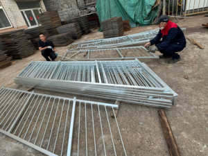 Escalera de Metal para exteriores personalizada, peldaños de escalera de acero industrial, <span class=keywords><strong>escaleras</strong></span> de acero rectas, materiales de construcción para uso en exteriores - Product Image 5