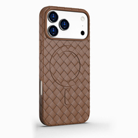 Nouvelle coque tissée magnétique en silicone TPU respirant pour iPhone 17 16 15 Pro Max 14 13 12 11 Plus Mini avec dos rigide en PC