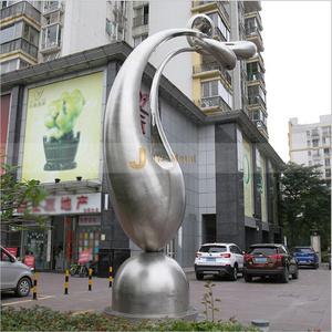 Sculpture en acier inoxydable Art déco abstrait, imperméable et durable pour la décoration de paysages extérieurs et d'espaces publics - Product Image 6