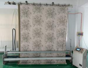 Machine de découpe de rideaux YUYI <span class=keywords><strong>DCJ</strong></span> entièrement automatique, 1,2 kW, 220 V, hauteur de levage 3,2 m, taille efficace personnalisable - Product Image 4