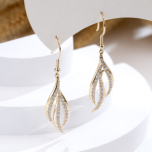 Pendientes de diamantes redondos de oro amarillo de 18 quilates Messi Jewelry MSE-843 para mujer - Product Image 2