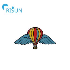 Fabricant d'usine <span class=keywords><strong>Parachutiste</strong></span> Paras Pin <span class=keywords><strong>Insigne</strong></span> Personnalisé En Métal Parachute Ailes Pin <span class=keywords><strong>Parachutiste</strong></span> Saut Ailes Épinglette - Product Image 4