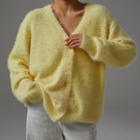 Kardigan Wanita Berbulu Lembut V-Neck Oversize Lengan Panjang Rajutan Berbulu Kancing Depan Model Sweater Coat