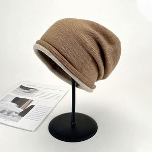 Vente en gros de bonnets en tricot multicolores chauds, bonnets en tricot personnalisés avec logo, chapeaux d'hiver pour femmes et hommes - Product Image 1
