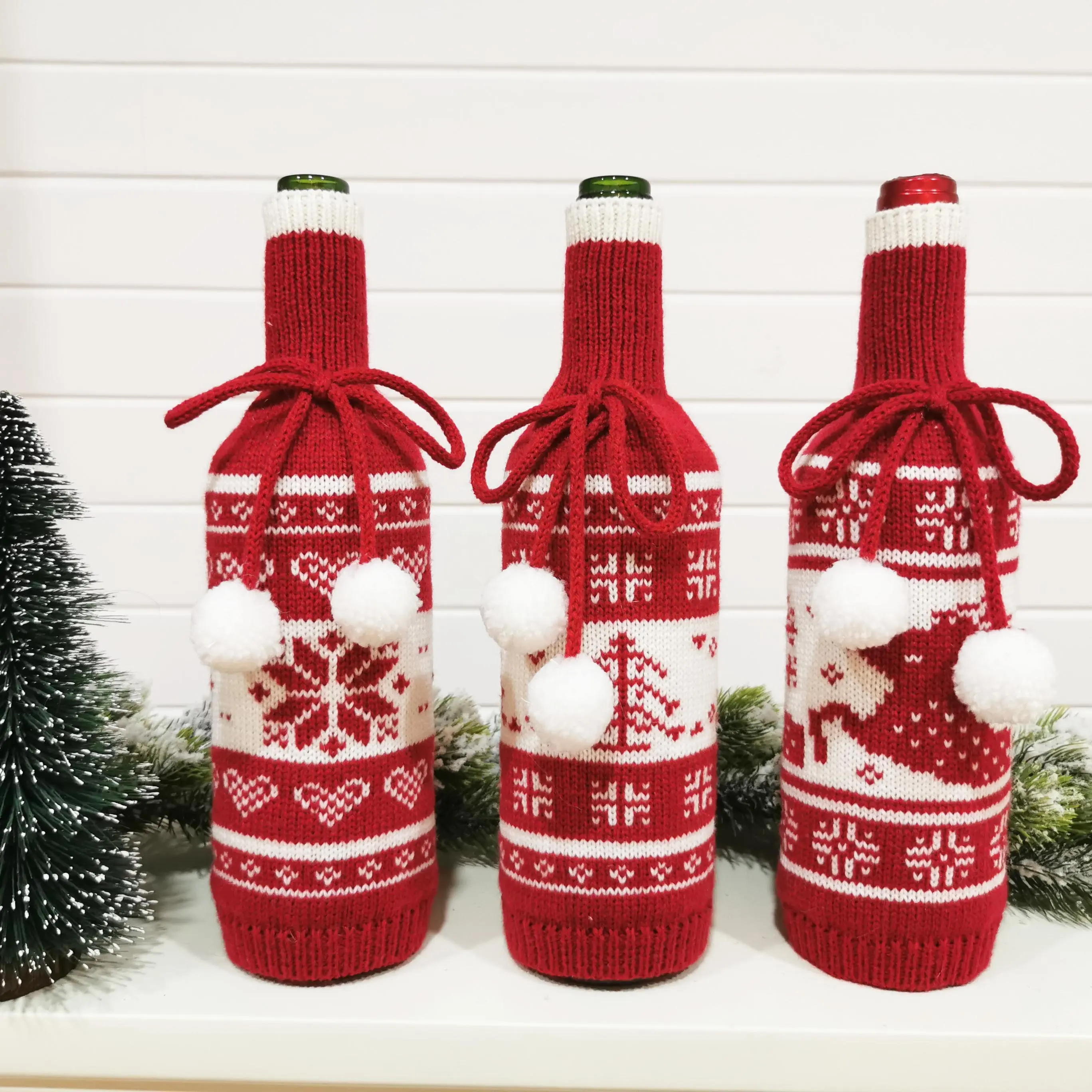 Top selling products knitted acrylic snow deer Christmas tree table ornaments to christmas wine bottle cover