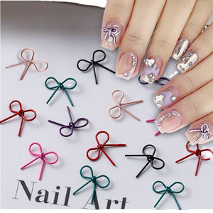 Adorno de Uñas 3D con Lazo Plateado, 10 Piezas, Decoración de Lazo, Mariposa, Cinta y Diamantes de Imitación para Arte de Uñas, Manualidades, Joyería y Accesorios - Product Image 2