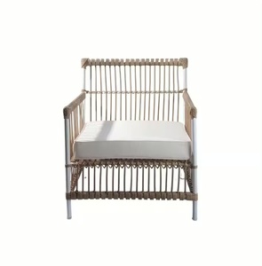 Chaises tissées en rotin et bois Cadre en aluminium et coussins en polyester Utilisation de jardin en rotin de qualité supérieure résistant aux intempéries - Product Image 4