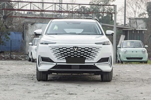 Nuevo Changan Uni-K 2.0T Yue Elegance Trim 2026: SUV de Gasolina de 5 Puertas y 5 Asientos, 200 km/h, en Venta - Product Image 3