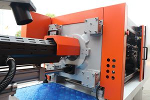 LOG 140T Pulverizador De Gatilho De Plástico para Água ou Espuma Spray para Tampas De Garrafa Moldagem Por Injeção Máquinas De Moldagem Por Molde - Product Image 5