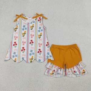 Conjunto de camiseta de seda con estampado de cerezas y lazos para niñas pequeñas, con pantalones cortos con volantes de tela a cuadros - Product Image 2