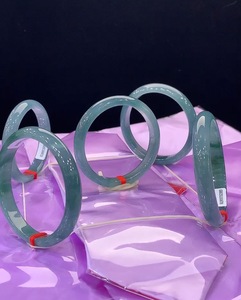 <span class=keywords><strong>Bracciale</strong></span> in <span class=keywords><strong>Giada</strong></span> Naturale di Grado A dal Guatemala, Blu Ghiaccio, Liscio, Misure 51/54/57/59, Braccialetto di <span class=keywords><strong>Giada</strong></span> alla Moda <span class=keywords><strong>con</strong></span> Certificato, Vendita all'Ingrosso - Product Image 6