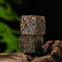 Vente en gros Yunnan Pu'er fermenté brique de thé compressé Mini thé Puer Tuocha petite brique dorée Shu Pu Er thé