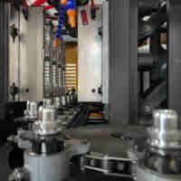 Machine de fabrication de bouteilles en plastique entièrement automatique d'usine professionnelle à bas prix