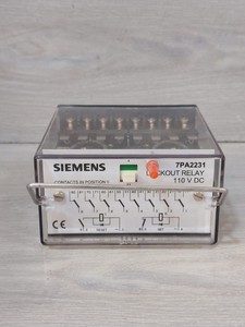 Relé de Bloqueo Rápido PLC 7PA2231, <span class=keywords><strong>8</strong></span> NC/NO, Botón Pulsador, 110VDC - Nuevo con Caja Sucia, en Stock - Product Image 5