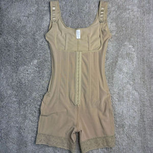 Faja colombienne respirante et écologique pour femme avec bretelles ajustables pour le contrôle de la taille et de la silhouette - Product Image 3
