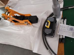 Soosan SB10 Side Type Disjoncteur Hydraulique Mini Excavateur Attachement Corps Principal avec Caractéristiques Standard Inclus Garantie d'un An - Product Image 3