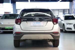 <span class=keywords><strong>Yaris</strong></span> L Sedán <span class=keywords><strong>2020</strong></span> de Segunda Mano, Automático, Gasolina, Interior de Cuero Oscuro, Cámara Trasera, Volante a la Izquierda, Neumáticos R16 - Product Image 5