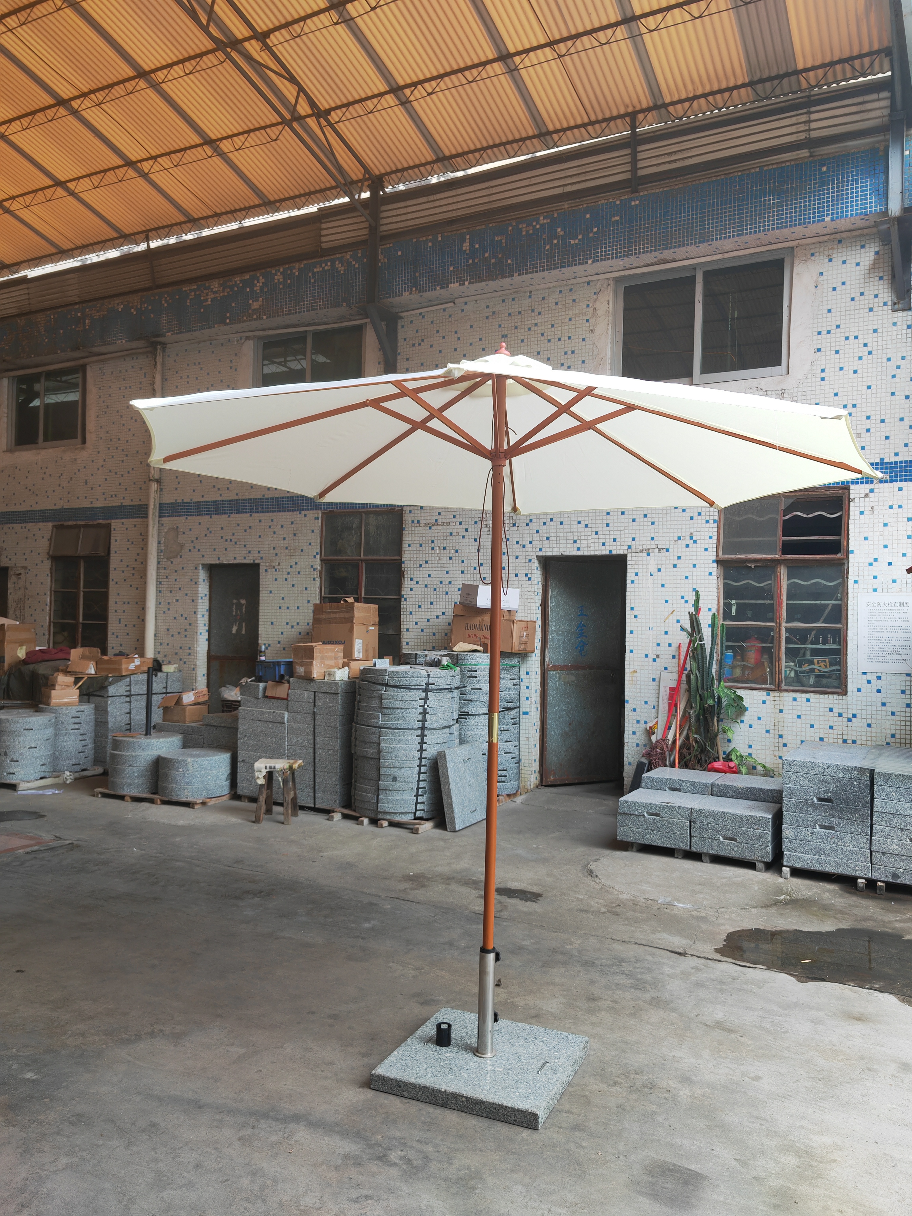 Aluminum alloy garden umbrella outdoor umbrella solid wood  luxury umbrella