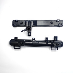 Nouveau radiateur de système de refroidissement de haute qualité avec réservoir en plastique pour <span class=keywords><strong>Suzuki</strong></span> <span class=keywords><strong>ALTO</strong></span> VI (FF) 1.1 (<span class=keywords><strong>RF410</strong></span>) OEM 17700-79F00 - Product Image 3