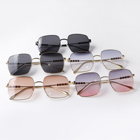 Lunettes de soleil unisexes STY9501 en métal UV400, lunettes de soleil carrées à dégradé noir pour femmes et hommes