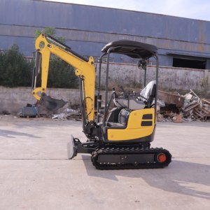 2026 Chinese Manufacture Engine 2.2 Ton Crawler Mini Excavator with Hydraulic <b>Pump</b> and High Efficiency for Sale - Product Image 1
