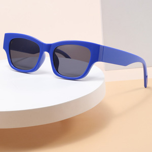 Xsy Red <b>Square</b> <b>Sunglasses</b> Pc Frame Uv400 Unisex Fashion Sun Protection Outdoor Wear - Product Image 4