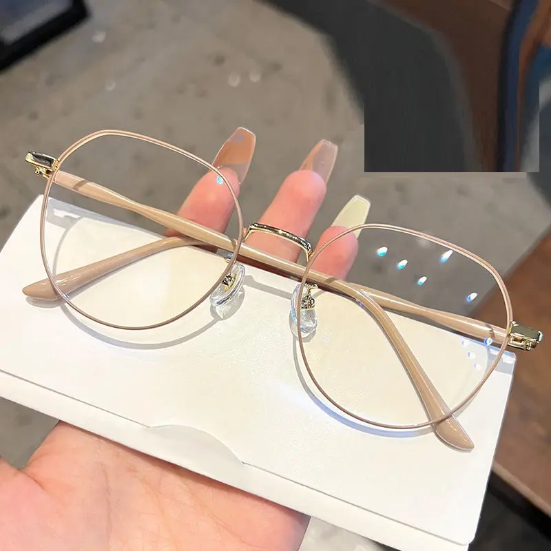 Neue Anti-Blulicht-Gläser aus Metall modische runde Brillenrahmen klassische optische Frauen-Rahmen für Champagner