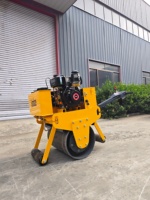 Rouleau compresseur vibrant à tambour unique de 600 kg, compresseur entièrement hydraulique avec pompe hydraulique pour la construction routière