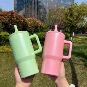 Gobelet isotherme portable en acier inoxydable double paroi de 20 oz avec paille, poignée pliable, idéal pour l'extérieur et la voiture - Product Image 2