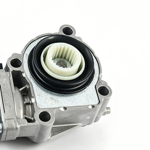 Moteur d'actionneur de boîtier de transfert OEM 27102449709 pour BMW X3 E83 X5 E53 E70 X6 E71 AWD Servomoteur - Product Image 3