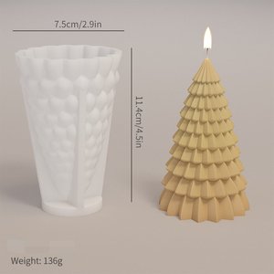 Moules en silicone <span class=keywords><strong>de</strong></span> Noël, moules en silicone pour bougies en forme d'arbre <span class=keywords><strong>de</strong></span> Noël et <span class=keywords><strong>de</strong></span> cône <span class=keywords><strong>de</strong></span> pin, moule en forme <span class=keywords><strong>de</strong></span> thème <span class=keywords><strong>de</strong></span> Noël pour l'artisanat <span class=keywords><strong>de</strong></span> bougies en cire DIY - Product Image 6