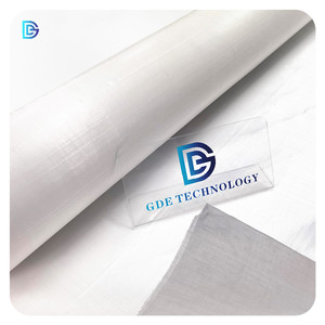 Tấm <span class=keywords><strong>UD</strong></span> <span class=keywords><strong>UHMWPE</strong></span> 160gsm 130gsm Chiều Rộng 1.6M Cho Tấm <span class=keywords><strong>UHMWPE</strong></span> Mềm <span class=keywords><strong>Ud</strong></span> - Product Image 5