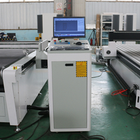 Routeur CNC 1625 avec machine de découpe à couteau oscillant CNC, table de découpe pour le bois, le tissu, le cuir et le mousse