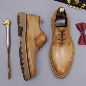 Zapatos de hombre de cuero brocado con grabado de caña alta, zapatos estilo Oxford de cuero genuino en colores retro. - Product Image 3