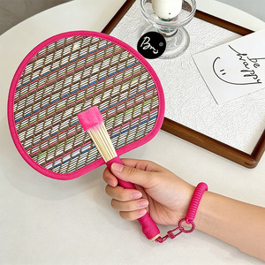 Abanico tejido a mano, portátil, plegable, de hoja de plátano, para mujer, estilo veraniego - Product Image 4