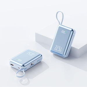 Batería Externa Portátil Mini de 20000mAh con 2 Cables Integrados, Carga Rápida PD de 22.5W, Pantalla Digital para Viajes y Actividades al Aire Libre - Product Image 6