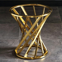 Table d'appoint ronde de luxe torsadée et entrelacée, table d'appoint moderne pour canapé d'angle, idéale pour villa, salon, intérieur, balcon, maison
