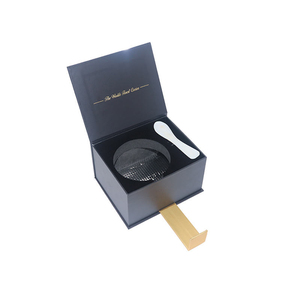 Boîte rigide noire personnalisée pour <span class=keywords><strong>caviar</strong></span> <span class=keywords><strong>100g</strong></span> avec couvercles à fermeture magnétique pouvant contenir une glacière - Product Image 1
