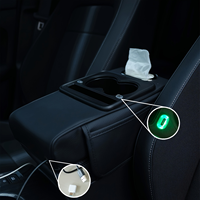 Coussin d'accoudoir de voiture multifonction avec interface de charge Type-C intégrée, porte-gobelet, support de téléphone et boîte de rangement pour mouchoirs
