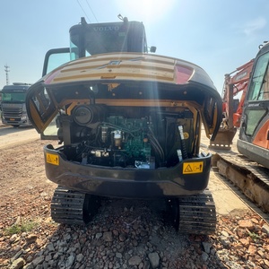 Mini-excavatrice hydraulique sur chenilles Volvo EC60C d'occasion de 6 tonnes, presque neuve, pour usage domestique et agricole, fournie directement par l'usine - Product Image 2