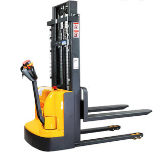 Apilador Hidráulico de 1.6 M con Elevación a Pie - Product Image 1