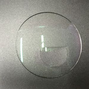 Lentille bifocale personnalisée 1.56 à dessus plat rond avec revêtement dur, <span class=keywords><strong>lentilles</strong></span> optiques en résine incolore transparente haute définition - Product Image 2