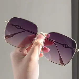 Her iki erkek kadın için Uv400 yeni stil güneş gözlüğü metal çerçeve güneşlik güneş gözlüğü