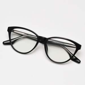 Gafas de Sol Personalizadas con Logotipo 2025, Montura de Acetato TR90, Estilo Ojo de Gato, Anti Luz Azul, para Hombre y Mujer - Product Image 4