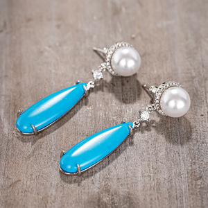 Orecchini Pendenti Vintage Stile Turchese con Perle Finte per Donne, Gioielli Eleganti e alla Moda - Product Image 3