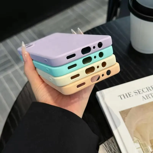 เคสซิลิโคนสีสันสดใสสำหรับ iPhone 11/12/13/14/15/16 - Product Image 4
