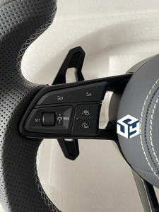 Volant en fibre de carbone au <span class=keywords><strong>prix</strong></span> d'usine pour Volkswagen <span class=keywords><strong>Golf</strong></span> <span class=keywords><strong>7</strong></span> 75 <span class=keywords><strong>GTI</strong></span> GTD GTE R Polo <span class=keywords><strong>GTI</strong></span> Tiguan Passat - Product Image 3