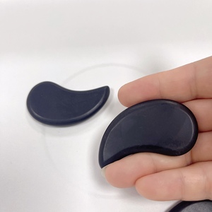 Peigne <span class=keywords><strong>Gua</strong></span> <span class=keywords><strong>Sha</strong></span> en pierre Bian, jade noir 100% naturel, outil de massage facial amincissant et anti-gonflement, soin de la peau, vente chaude - Product Image 4