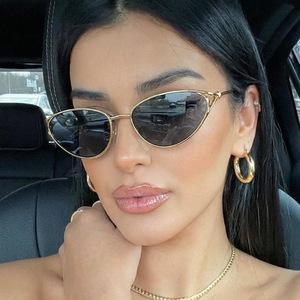Custom Logo 2026 Retro <b>Small</b> Frame Sun Glasses Gold Brown Full Rim <b>Shades</b> UV400 Metal Cat Eye Sunglasses for Women - Product Image 2