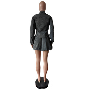 Jupe bouffante en jean délavé à manches longues boutonnée style cowboy - Product Image 6